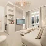 Astoria - Hotell 5*