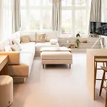 Astoria - 5*