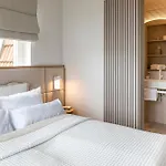 Astoria -