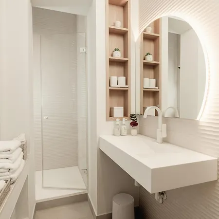 Astoria - Отель Кюлунгсборн