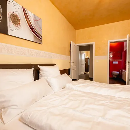 Отель Astoria - 5*