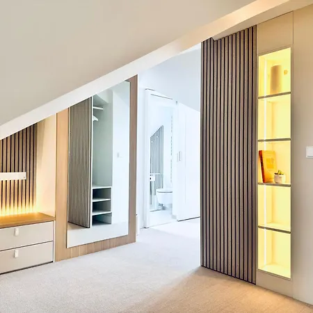 Astoria - Кюлунгсборн