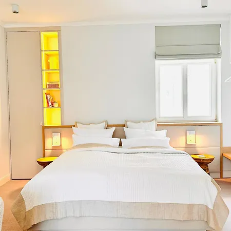 Astoria - Кюлунгсборн