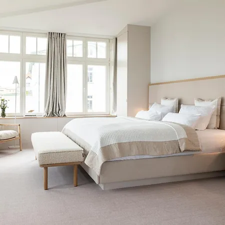 Отель Astoria -